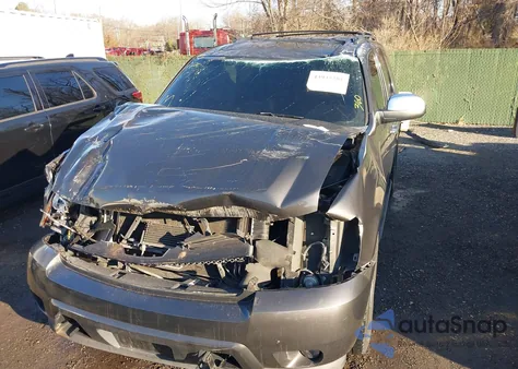 2011 Chevrolet Tahoe Lt из США, поврежденный, VIN 1GNSKBE04BR260818